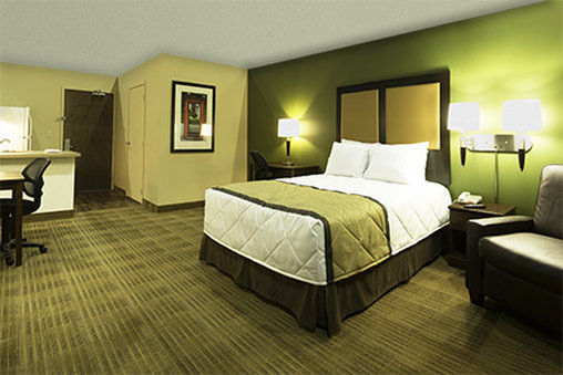 Extended America - - Airport - Bartram Ave Filadelfia